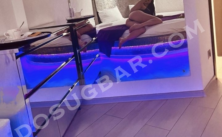 Яна, 29 Яна, 29